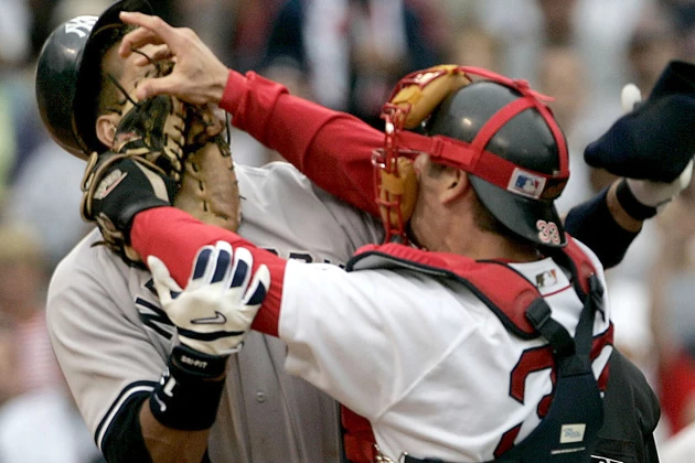 basebrawl_alex Jason varitek, Alex Rodrigues, Basebrawl, Red Sox Yankees